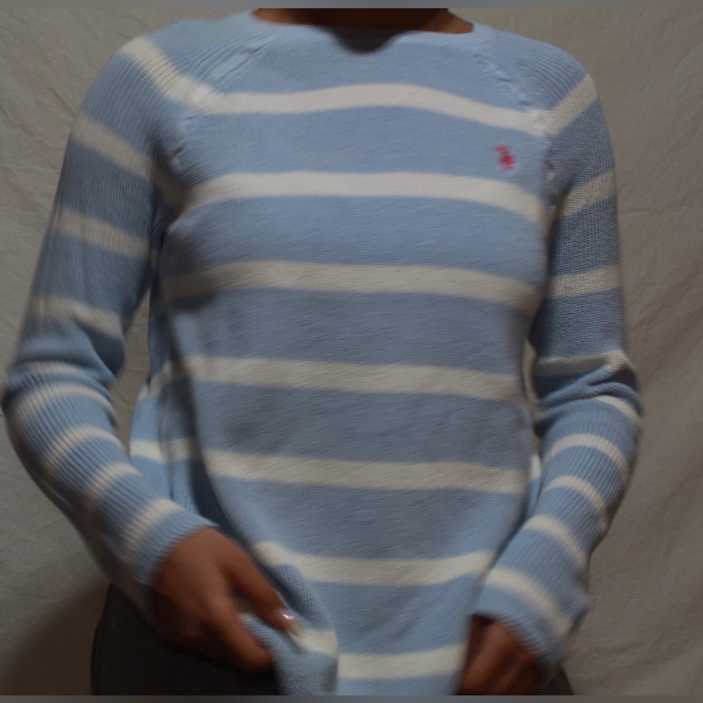 Light blue/White Polo Sweater
